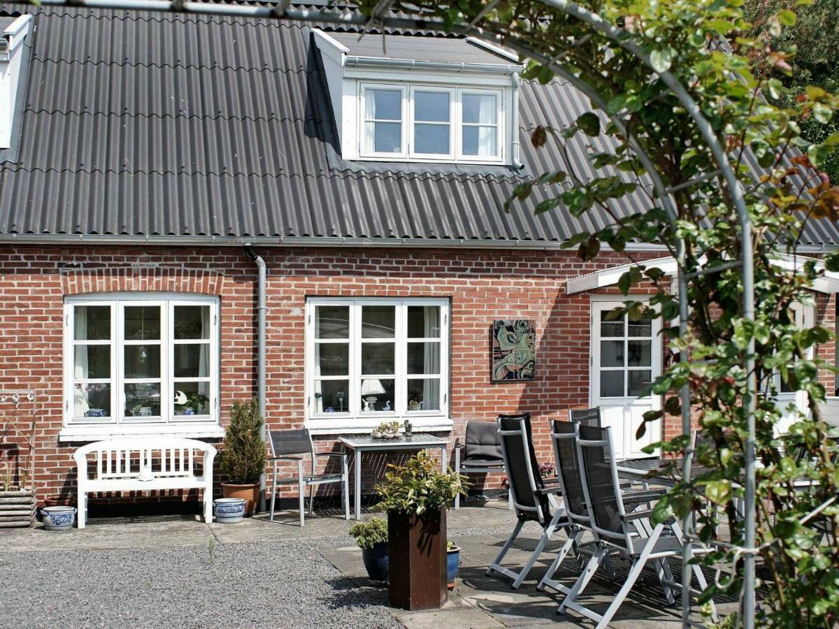 4 Person Holiday Home In Nex Langedeby 외부 사진